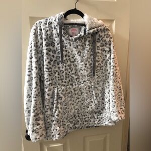 Faux Fur Leopard Print Hooded Pullover
